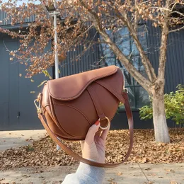 Женская сумка на плечах дизайнерская седло с поперечным кусочком кошелька кошелек 01