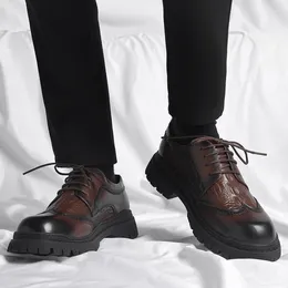 Casual Schuhe Männer Frühling Autum Leder Stiefel Mode Krokodil Muster Ankle Business Mann Lace-up Chunky Arbeit