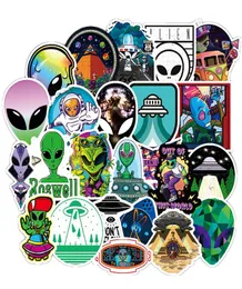 50pcslot UFO Alien Astronaut Rocket Waterproof Stickers för bärbar dator skateboard gitarrbil cykel motorcykel ps4 telefon anteckningsbok decal5201660