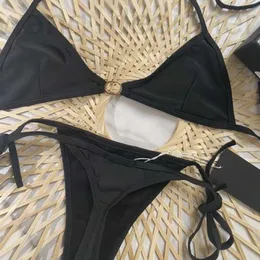 Kadın Mayo Tasarımcı Kadın Tasarımcıları Bikinis Seksi Mayolar Setler İki Parça Yüzme Mektubu Mektubu Plaj Şarkıları Yular Düşük Bel Yüzme Takımları Çizgili Banyo VHNF