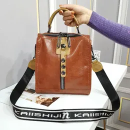 Axelväskor högkvalitativa läder lyxiga handväskor kvinnor designer crossbody för 2024 bolsa feminina säck en huvudsaklig