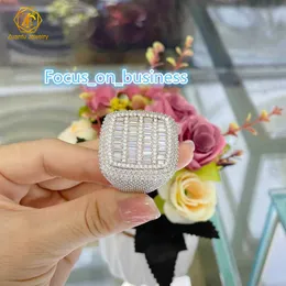 Hiphop Men Women Gine Jewelry Iced Out Gold Plated 925 Sterling Silver VVS Moissanite Diamond Baguette Ring مع شهادة GRA