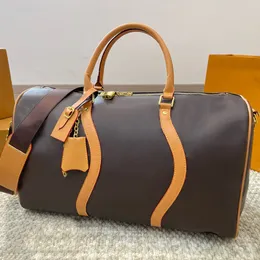 男性ハンドバッグデザイナーバッグ高級クロスボディトートオール45cm肩の財布ファッション印刷旅行バッグ大容量ダッフルハンドバッグ