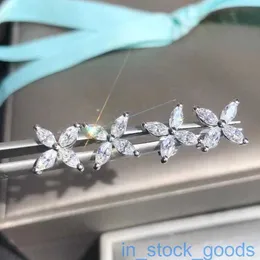 الإصدار العالي الأصلي 1to1 شعار العلامة التجارية للسيدات حلق Tiffancy Frasnable Four Leaf Flower Horse Eym Miamond Zircon 925