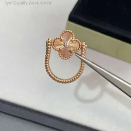 Designer VanClef Clover Ring Novo Fanjia Dupla Face Reversível Cnc Precisão Esculpida V-ouro Medalha de Jade Vermelha de Alta Qualidade Anel de Grama de Quatro Folhas Transmissão ao Vivo