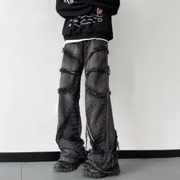 Houzhou Y2K Punk Black American Street Rock Retro High midjan Överdimensionerade jeans män Rå kant tvättade mörkkläder breda benbyxor män 240325