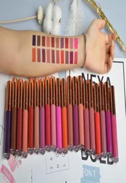 Sälj Custom No Label Makeup Lip Gloss Lipsticks Hela 30 färger Runda Rose Gold Waterproof Velet Matte Lipgloss Lipstick B5728610