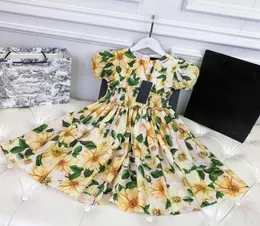 Girl039s Sukienki 3087 Ubranie dzieci z wysokiej klasy 2022 Design Yellow Flower Girl Dress Beach na 212 -letnią dziewczyny 2169056