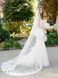 2 poziomy długie zasłony ślubne z koronkowymi aplikacjami krawędzi Okładka twarz Blusher Bridal Veil z grzebieniami akcesoriów ślubnych T468670302