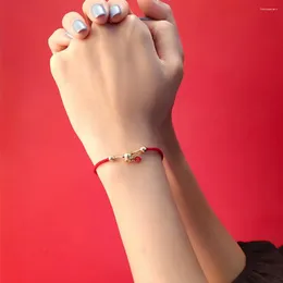 Braccialetti con ciondoli Anno del temperamento del bue Corda intrecciata Trasferimento Gioielli di moda fortunati Bracciale mucca Mano dello zodiaco rosso