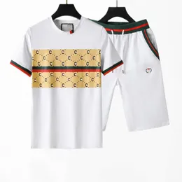 Luxury 2024 Herrens designer Sportset, herr- och kvinnors sportuppsättning Slim Fit Leisure Sports Lång kortärmad kvinnors uppsättning, asiatisk storlek M-XXXL