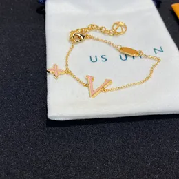 Classic Gold-Plated Bracelet Minimalist Style Brand Designer Pink Letter Bracelet Spring Romantic Love Gift High-Quality Bracelet With Box