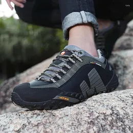 Buty fitness trampki mężczyźni skórzane piesze wędrówki na świeżym powietrzu Kobiety na szlaku wspinaczka trekking zapatos para hombres