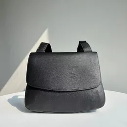 Logotipo de carta elegante e luxuoso grande e versátil nova bolsa de bolsa de grande capacidade ombro único couro portátil Bolsas brancas marrom preto