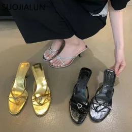 Suojialun 2023 Yaz Kadınlar Terlik Moda N Grup Bayanlar Zarif Sandal Ayakkabı İnce Yüksek Topuk Elbise Kayma Flip Flop 240327