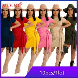 Party Dresses MDUG Wholesale Items For Business Sexy Y2k Dress Women Summer Short Sleeve Bandage Fold Club Wear Bodycon Clothes M8664