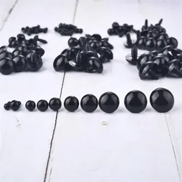 100pcs 5-12mm眼球人形のアクセサリー黒いプラスチックの豪華な安全目amigurumi for Toys 5mm 8mm 12mm diy面白いおもちゃの目動物