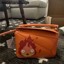 Omuz alçak çanta bulmacaları ghibli ruhlu gerçek deri en kaliteli küçük turuncu kalsifikasyon çantası yepyeni özel çevrimiçi satıldı!