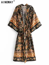 Vintage Chic Women Siyah Çiçek Baskı Bohemian Kimono Lady Sashes v Boyun Batwing Sleeves Beach Boho Robe Bikini Kapaklar 240321