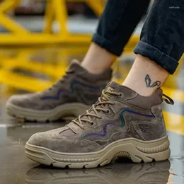 Scarpe casual Autunno Protezione del lavoro da uomo Testa di mestolo in acciaio Anti-impatto Puntura Sicurezza Lavori di costruzione resistenti all'usura