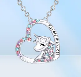 Unicorn Pendant Necklace Söt Lucky Heart Crystal Birthstone Horse Halsband Du är magiska smycken Födelsedagspresent Girls58589864964867