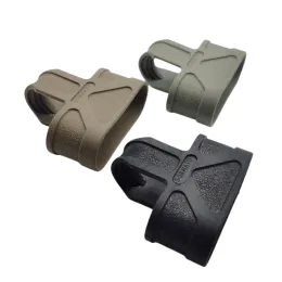 ألعاب M4/M16 PMAG مجلة Fast Magazine Rubber 5.56 Mag Holster Rubber Pouch Sleeve Rubber Slip Cover Accessories Tactical Hunting Accessories 1PCS