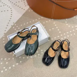 Maison Tabi Bailarina Sapatos Mulheres Designer De Luxo Sandália Meia Margiela Sapato Casual Ballef Salto De Couro Plano Deslizamento Na Bota Pele De Cordeiro Bezerro Vestido De Dança Sapatos Tamanho 35-40