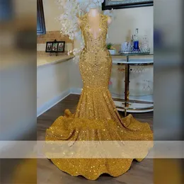 Blask Golden Rhinestones Sukienki na studniówkę dla czarnych dziewcząt kryształowe cekiny z frędzlami Tassel