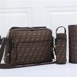 Designer Diaper Bag Waterproof Mommy Bag 3 Set Diaper Bag Baby Zipper Brown Plaid High-End G2