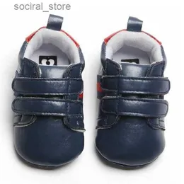 Primi camminatori Neonato Ragazzo Primi camminatori Ragazza Scarpe da culla Ecopelle Infantile Bambino Pre Walker Sneakers 2022 primavera Nuova scarpa da bambino L240402