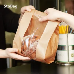 Stobag 50 peças de papel kraft com janela sacos de embalagem de pão à prova de óleo suprimentos para café da manhã festa comida torrada clara comemoração 240322