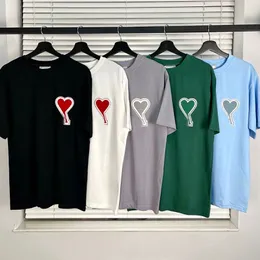 Designer t-shirt paris polo män kvinnor älskar brev t-shirt mode broderi par kort ärm hög gata lös rund nacke tee