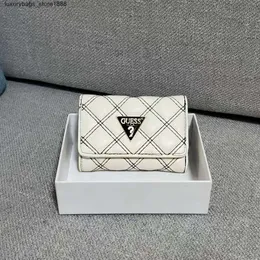 Portafoglio Designer Factory Trend Brand Homes Nuova borsa quadrata piccola con fibbia a griglia con diamante bianco Maniglia morbida Carta orizzontale in tinta unita