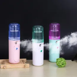 Neues Nano-Spray-Feuchtigkeitsinstrument USB-Aufladung tragbares Kaltspray-Sprühgerät Beauty Steaming Face Sprayer