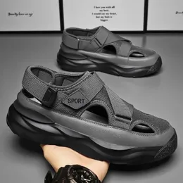 Модельерские мужские сандалии, дышащая повседневная обувь для мужчин, уличная нескользящая пляжная обувь, 2024, мужские сандалии на платформе 240322