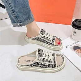 النعال 39-40 الحجم 36 شاطئ Flip Flop Woman White Women's Summer Sneakers Shoes Woman's Silver Sandals Sports To Play