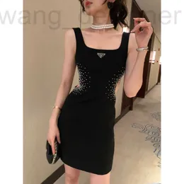 Basic & Casual Dresses designer P Family 23 Spring/Summer New Letter Triangle Beaded Water Diamond Decorative Design Dress Slim Fit and Appearance LRWC