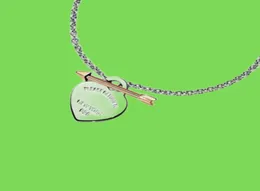 TデザイナーLovestruck Heart Tag Necklace Bracet Cubitt StudEarrings Luxury Brand Jewelry Classic Fashion 925 Sterlling 9098513