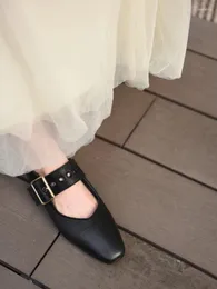 اللباس أحذية Artmu جلدية حقيقية كعب سميك للنساء بوكلي تصميم المعادن المدببة اصبع القدم الناعمة باطن ماري جين الفاخرة منخفضة السيدات منخفضة