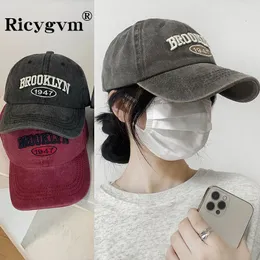 RICYGVM Korean Letter Baseball Cap For Men Women Retro Washed Cotton Peaked Hat Embroidery Duck Tongue Hip Hop Bonnet Visors 240322