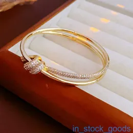 Oryginalne 1to1 Logo marki Wysokiej klasy Bracelets Bransoletki Prawdziwe złoto galwanizowany węzeł podwójnie warstwy Bransoletka dla damskiej mody Osobowość Biżuteria Infinity