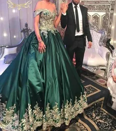 Emerald Green Quinceanera se vestirá do vestido de bola de ombro com apliques de renda de renda de festas de baile de festas para doces vestidos de 16 noturnos 6824108