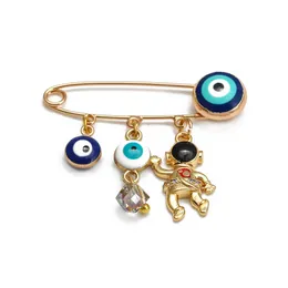 Pin, spille per spille 1pc Turchia Blue Eye Animal Pendant Spilla etnica con gufo/Hamsa/Cripli di fibbia a mano/albero Clip per fibbia per drop