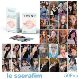 50pcs/set kpop le sserafim album laser card lomo card sakura kim chaewon huh yunjin kazuha hong eunchae regalo cartolina cartolina