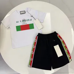 Barn designer pojkar flickor mode tryckt set t-short shorts baby casual barn sportkläder 2 stycken storlek 90 cm-150 cm b12