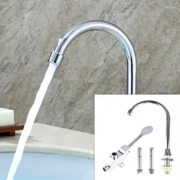 Waschbecken Wasserhähne Fuß Pedal Steuerventil Wasserhahn Küche Wasserkabel vertikaler Becken Schalter Einer Kälte