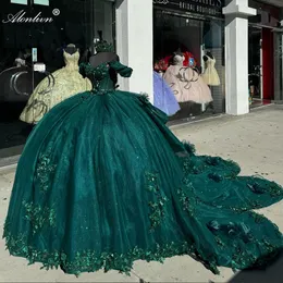 Vestido de bola verde escuro do anexo vestido de bola quinceanera vestidos de miçanos de pérolas de pérolas 3D Apliques fora das mangas de ombro vestidos de aniversário de vestido de aniversário