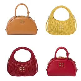 Luxurys Miui Wander Matelasse Handbags Designer Crossbody Bag for Woman Clutch Leather Counter Counter Bag Bag Saddle Bag Man Travel Satchel حتى أكياس الإبطين
