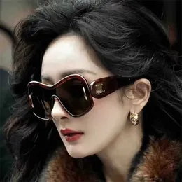 Designer Luxury Sunglasses 24 New Luo Yijia Integrated Mirror Sunglasses Star Yang Mi Same Style Fashion One Piece Sunglasses Lw40121 S04c