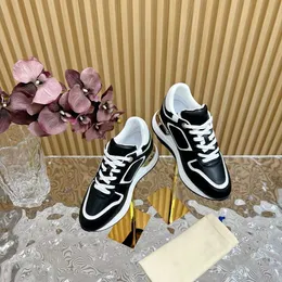 Thick Sole Sneakers Fashion Patchcolor Lace Up Casual Flats Designer Mesh Leather Patchwork Flats Hot Sell Outdoor Footwear Sapatos